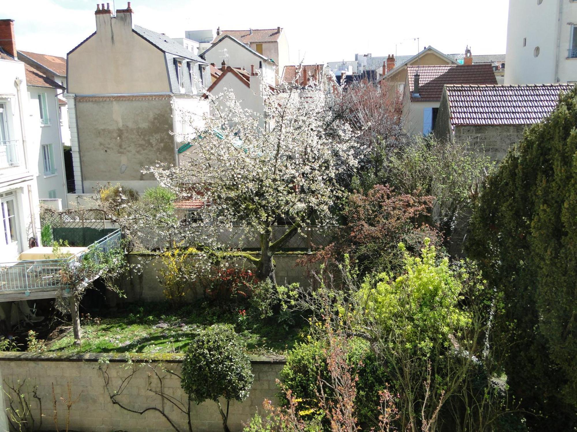Tout Confort Et Proximite. Vichy Eksteriør billede